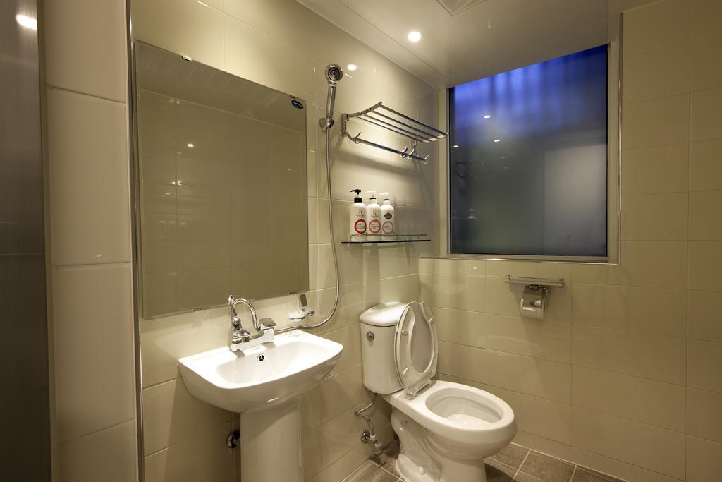 Wisma tamu K-guesthouse Myeongdong 1 2*